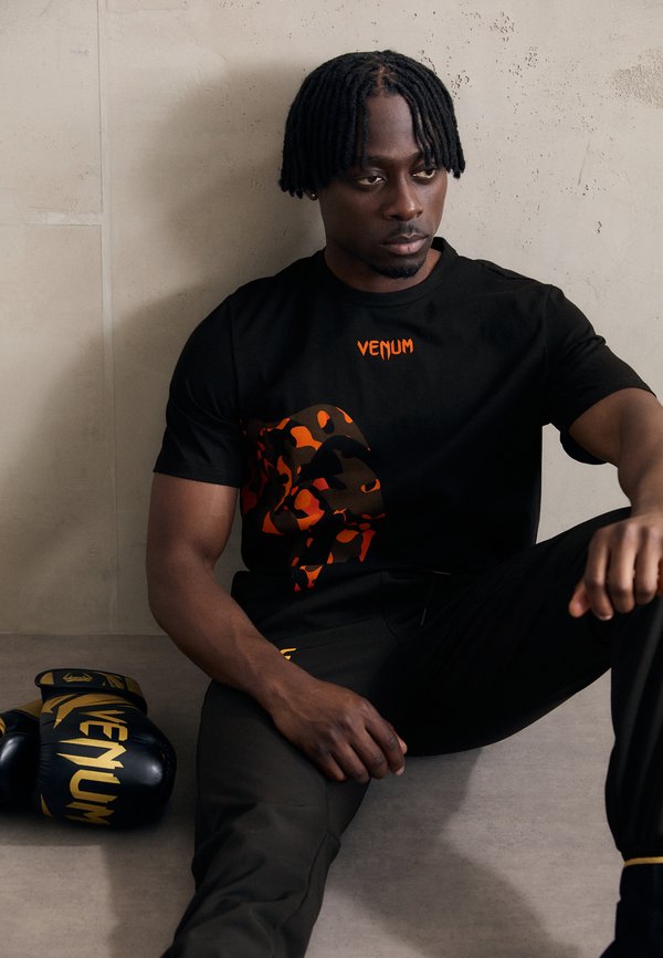 GIANT TEE  - Print T-shirt