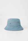SMALL FLAG BUCKET HAT UNISEX - Kepurė - denim light