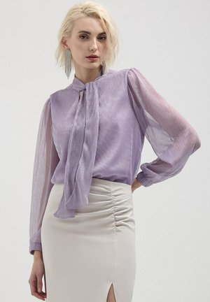 CON CRAVATTINO - Blouse - viola