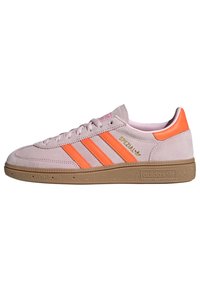 adidas Originals - HANDBALL SPEZIAL - Sneakers low - clear pink   solar orange   gum Imagine miniatură 1