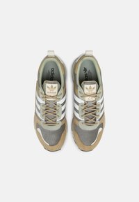 adidas Originals ZX 700 HD UNISEX - Sapatilhas - beige