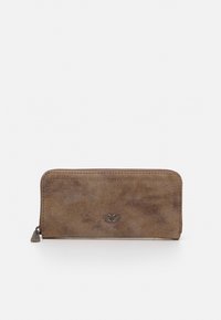 Unselected, old wood