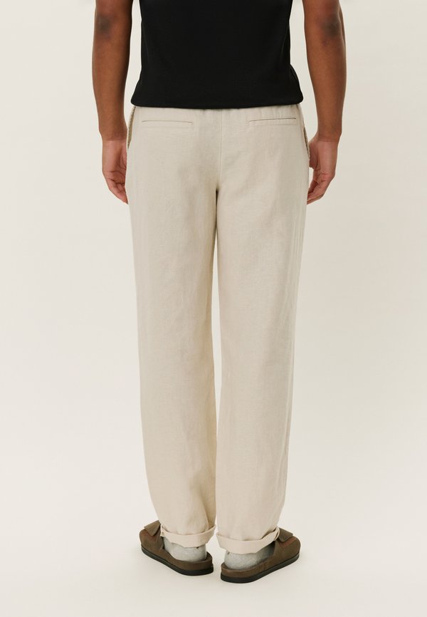 PATRICK PANTS - Trousers - light sand2