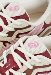 ASICS SportStyle GEL NYC UNISEX - Sapatilhas - cream/sweet pink