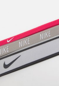 Nike Performance MIXED WIDTH HEADBANDS 3 PACK - Ostali dodaci - aster pink/lt iron ore/white