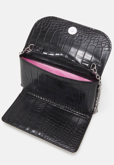 CHIARA FERRAGNI Handyhülle - black