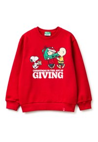 Sudadera roja con un gráfico de tres personajes de dibujos animados y el texto "LA NAVIDAD ES LA ALEGRÍA DE DAR." Tela suave, puños acanalados.