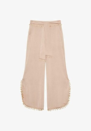 Pantalones de pierna ancha beige con una textura suave, que presentan un cinturón de lazo a juego y borlas decorativas a lo largo del dobladillo.