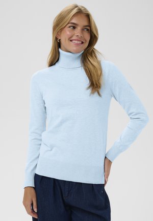 Hellblaues Rollkragenpullover aus weichem Material, mit langen Ärmeln und gerippten Akzenten am Kragen und Saum.