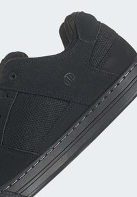 Five Ten FREERIDER MOUNTAIN BIKE  - Zapatillas - core black/grey three/core black