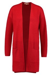 Cardigan rouge en tricot avec ouverture avant, manches longues et deux poches avant. Le matériau texturé et les accents côtelés rehaussent son design.