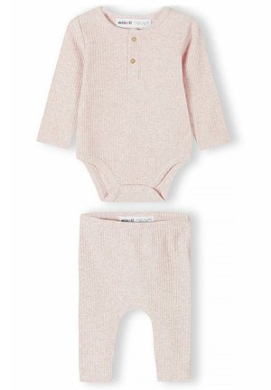 Cerdá Pigiama Corto Marvel Capitan America Per Bambino – Taglia 14 Anni – Maglia Grigia E Pantaloni Blu Con Tasche – Lavabile 30°