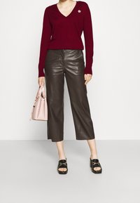 Ted Baker Maglione - brown