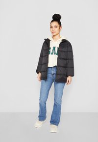 GAP VINTAGE - Calças de ganga à boca de sino - medium sonoma