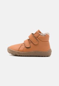 Froddo BAREFOOT WINTER UNISEX - Παπούτσια μωρού - cognac