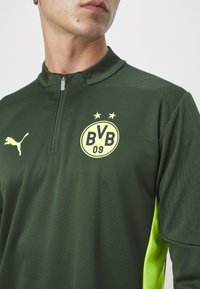 Puma BVB BORUSSIA DORTMUND TRAINING 1/4 ZIP - Sporto klubų atributika - myrtle/yellow alert