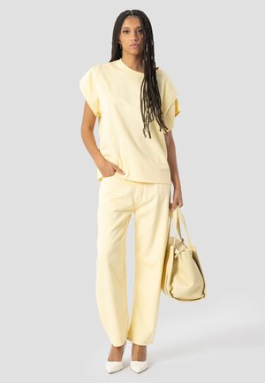 WREN - T-shirts basic - vanilla