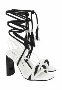 Armani Exchange Sandalen met hoge hak - white black