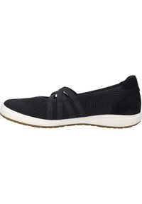 Scarpe slip-on nere con tomaia in rete, cinturini elastici e suola in gomma bianca. Presentano un motivo testurizzato e un accento in suede sul tallone.