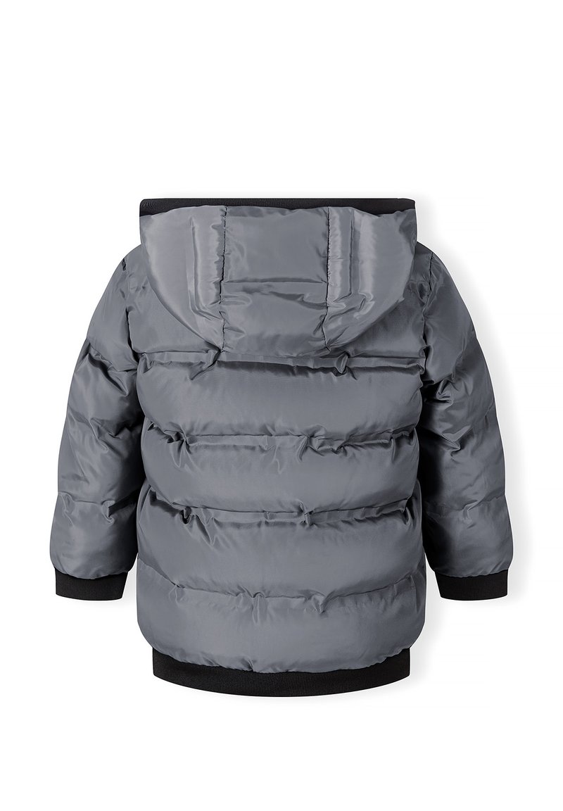 Szary puchowy kurtka z kapturem, z poziomym przeszyciem i elastycznymi mankietami, wykonana z błyszczącego, gładkiego materiału.