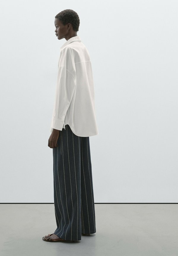 WITH SEAM DETAILS - Button-down blouse2