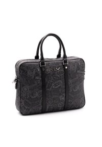 Zwarte faux leren laptop tas met bedrukte reisstempels, dubbele handvatten aan de bovenkant en zilveren hardware. Ritssluiting en gevoerde binnenkant.