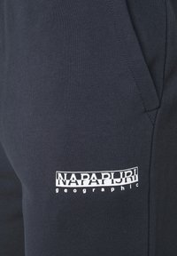 Napapijri Teplákové kalhoty - dark blue