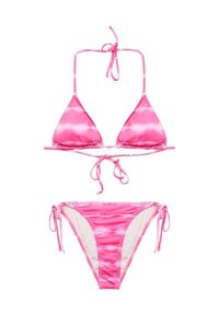 Bikini set v roza tie-dye z trikotnim vrhom in prilagodljivimi zavezavami; gladek material s subtilnim gradientom in stranskimi zavezavami na hlačkah.