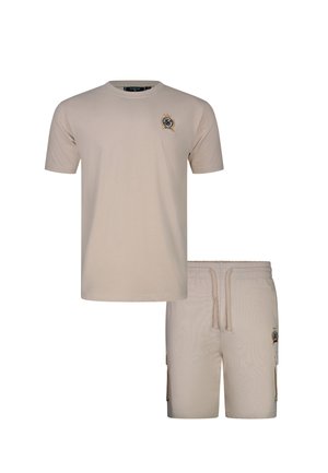SIKSILK, T-SHIRT AND SHORTS SET - Trainingsbroek - beige