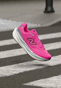 Ei valittu, pink heat/black