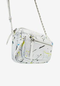 Desigual SMALL PAINT - Umhängetasche - black
