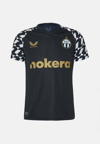 Schwarzes Sporttrikot mit Rundhalsausschnitt und kurzen Ärmeln. Verfügt über geometrische, schwarz-weiße Akzente an den Schultern und goldene Schriftzüge.