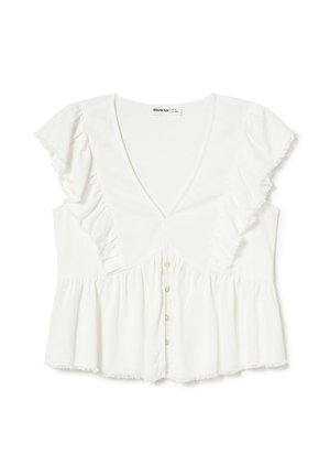 Blusa blanca sin mangas con escote en V profundo, bordes con volantes en los hombros, cierre frontal con botones y bajo peplum fruncido.