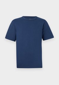 Δεν επιλέχθηκε, navy uniform