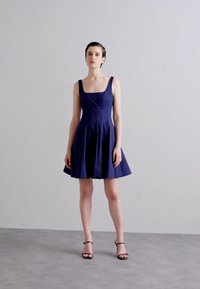 STAUD MINI WELLS DRESS - Kokteiļkleita/ballīšu kleita - navy