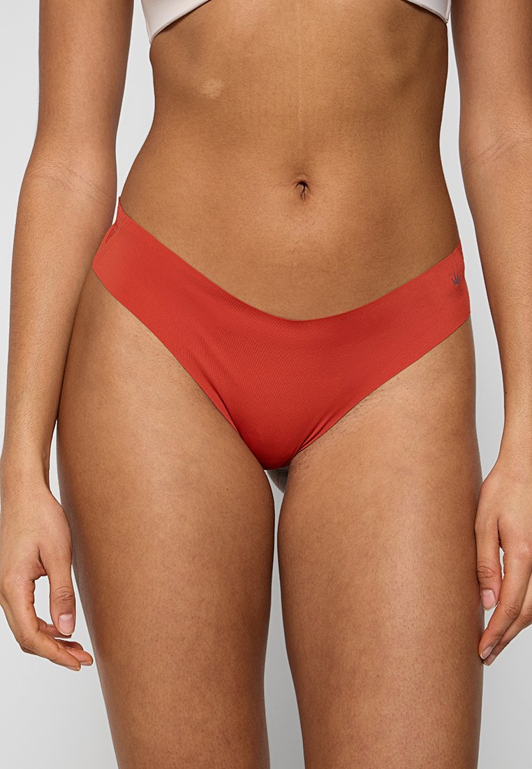 Triumph String oranje