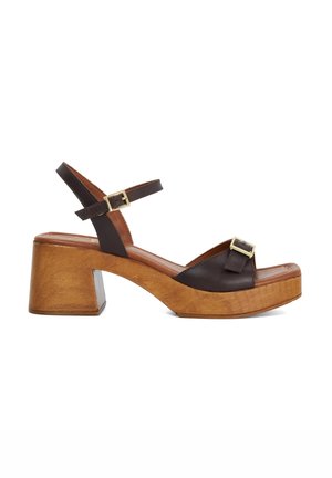 Sandalen met plateauzool - brown