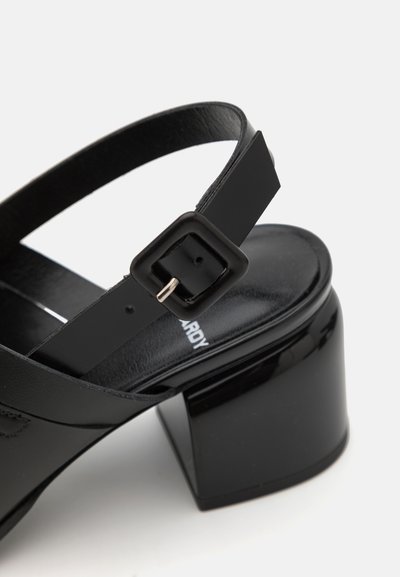 Pierre Hardy ALPHA - Sandales - black