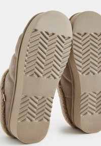 Next REGULAR FIT - Mules - mink brown