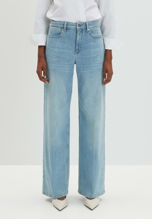 MID RISE ANKLE BARREL FIT - Jeans Relaxed Fit - light tint blue