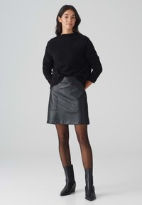 OPUS RELVINA EDGY - Minirok - black