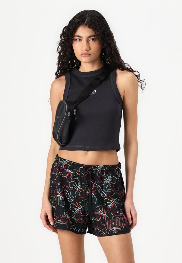 EVERYDAY FLOW SHORT  - Shorts2