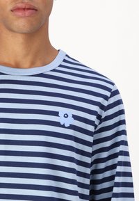 Marimekko TASARAITA UNISEX - T-shirt à manches longues - light blue