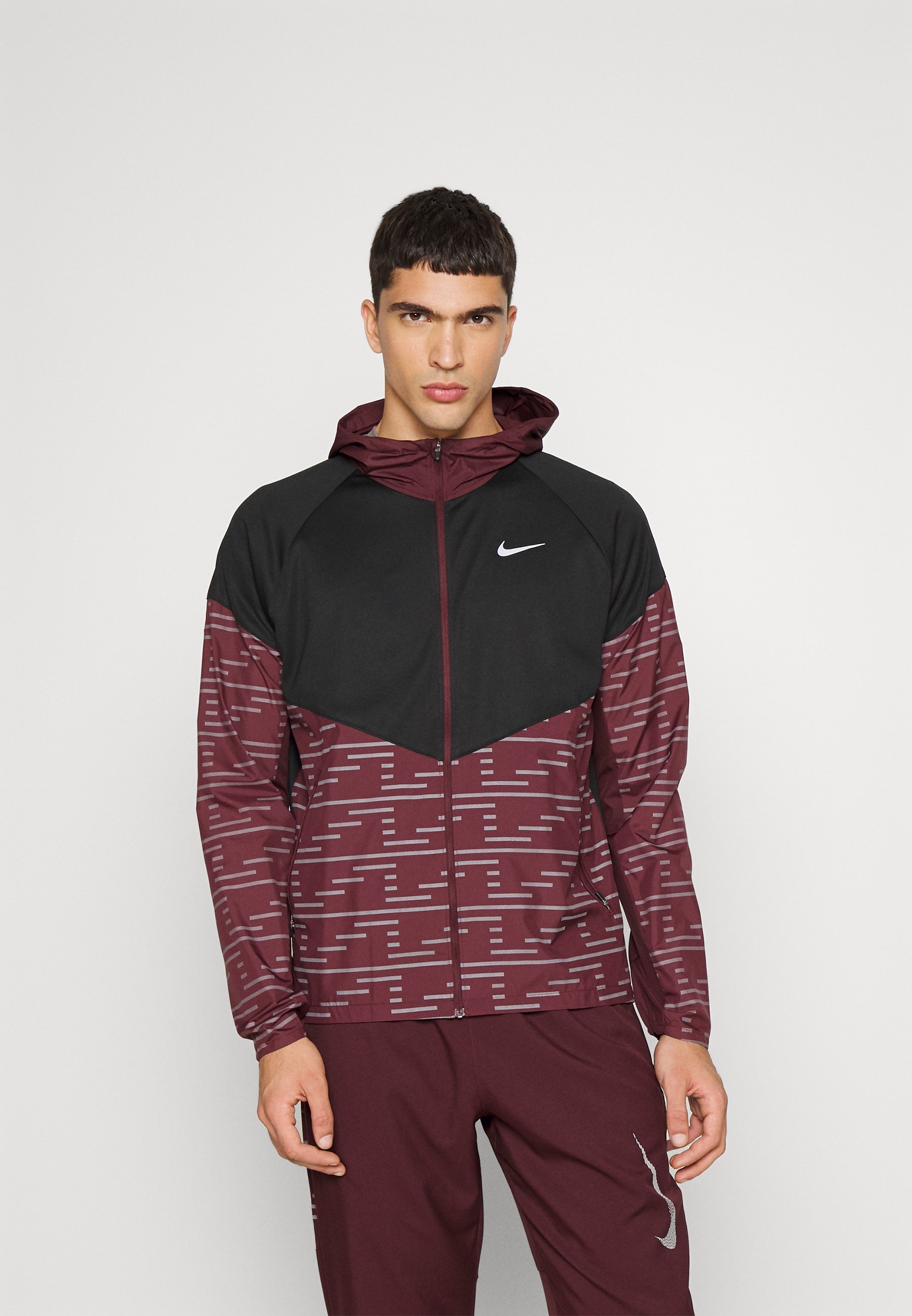 Nike Performance MILER - Running jacket 