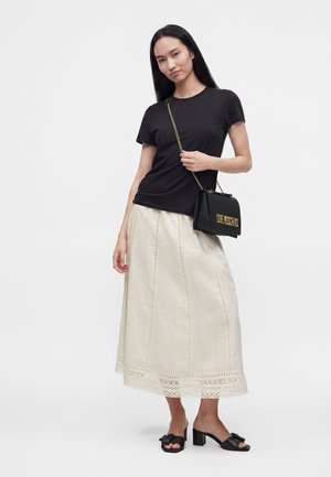 Love Moschino, BOLD LOVE - Τσάντα χειρός - black