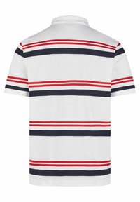 Heren polo met korte mouwen in een witte basis, met marineblauwe en rode horizontale strepen. Klassieke kraag en rechte zoom. Van katoen.