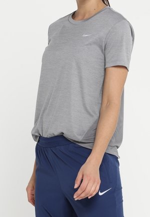 T-shirt z nadrukiem