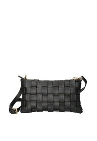 Borsa in pelle intrecciata nera con una forma rettangolare, caratterizzata da una chiusura con zip e una tracolla rimovibile. La texture è liscia con un design strutturato.