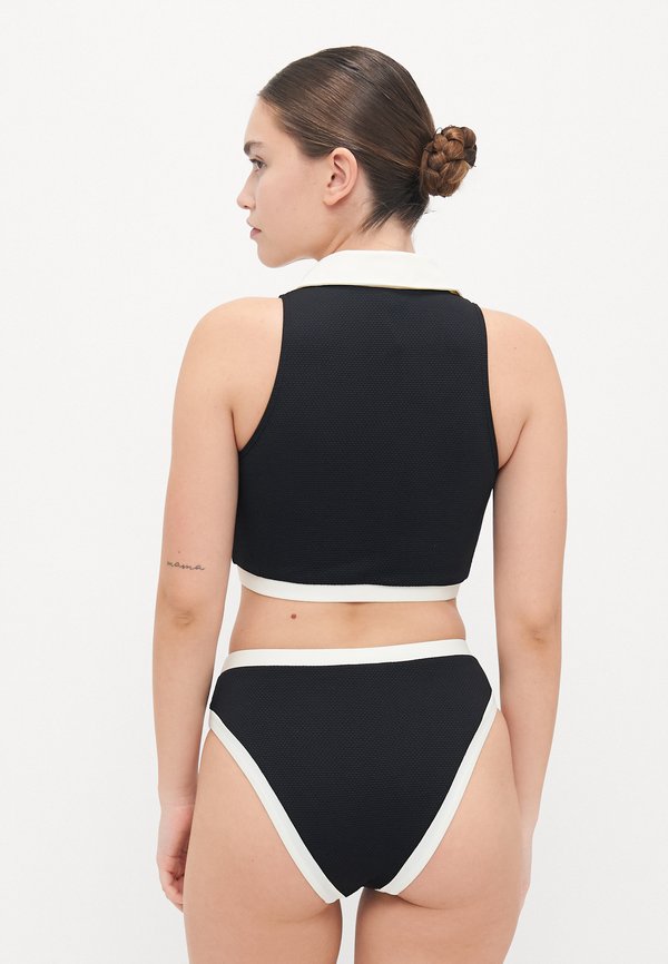 MONOCHROME SWIM  - Bikini top2