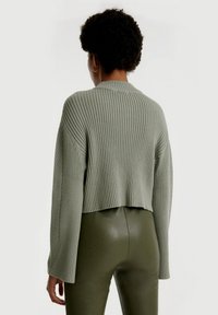 EDITED Sweter